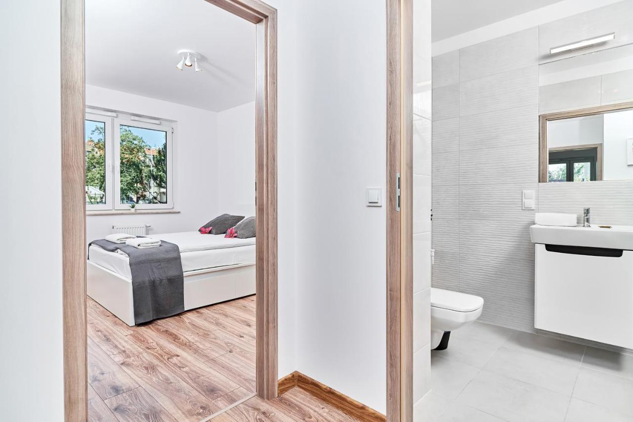 Modern Apartments Wroclaw By Renters エクステリア 写真
