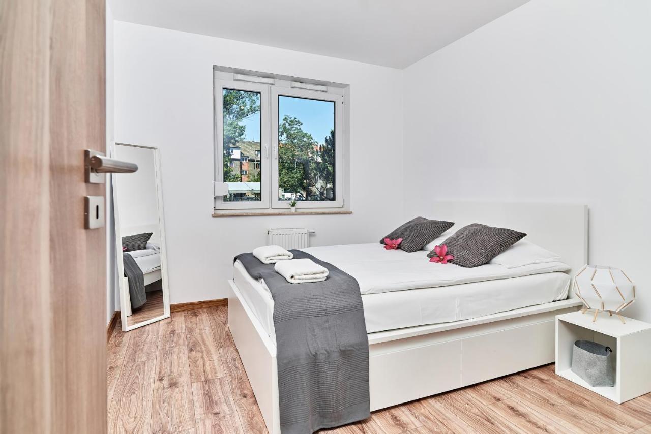 Modern Apartments Wroclaw By Renters エクステリア 写真